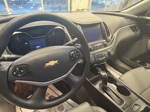 Used 2019 Chevrolet Impala LS image 6