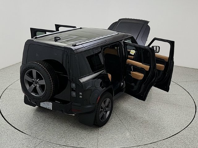New 2026 Land Rover Defender 110 S AWD/4WD image 43