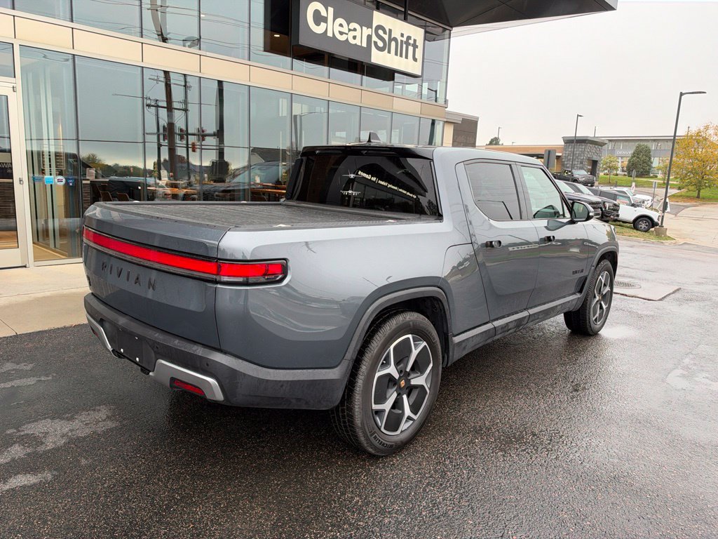Used 2023 Rivian R1T Adventure Dual AWD/4WD image 4