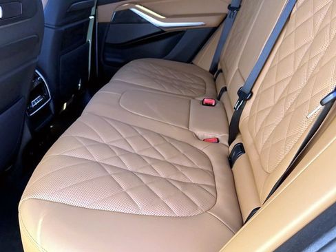 New 2026 BMW X5 M60i AWD/4WD image 14