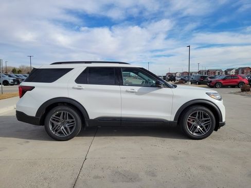 New 2026 Ford Explorer ST w/ Sun And Sound Package image 2