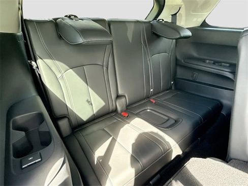 New 2026 INFINITI QX60 Luxe w/ Cargo Package image 23