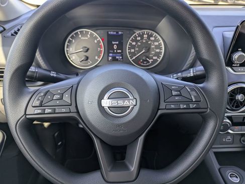 New 2025 Nissan Sentra S image 18