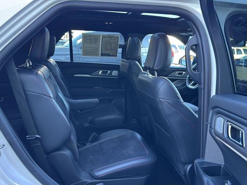 Certified 2025 Ford Explorer ST w/ Sun And Sound Package image 11
