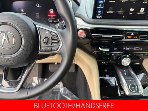 Used 2025 Acura MDX FWD image 15