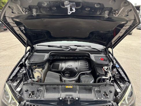 Used 2020 Mercedes-Benz GLE 450 4MATIC w/ AMG Line Exterior image 53