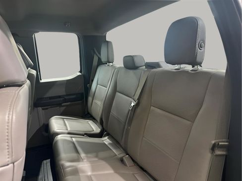 Used 2017 Ford F150 XL w/ Equipment Group 101A Mid AWD/4WD image 16