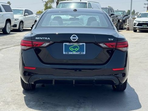 Used 2023 Nissan Sentra SV FWD image 3