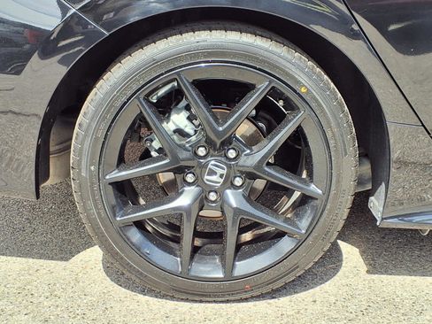 Used 2024 Honda Civic Sport image 7