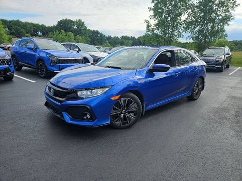 Used 2018 Honda Civic EX image 1