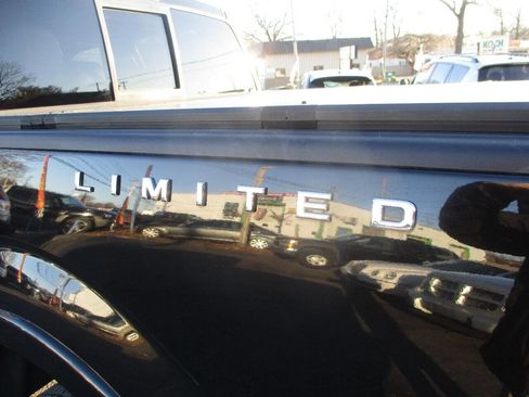 Used 2014 Ford F150 Limited image 32