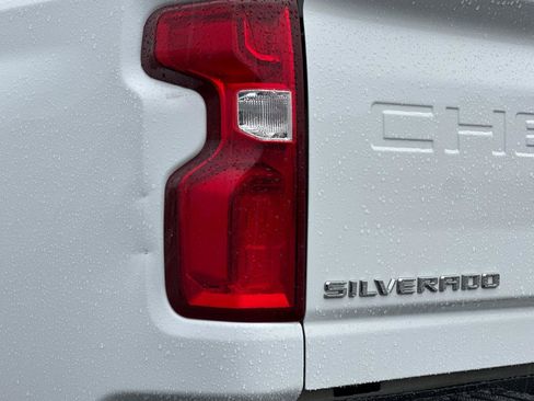 Certified 2022 Chevrolet Silverado 2500 LTZ w/ LTZ Plus Package image 36