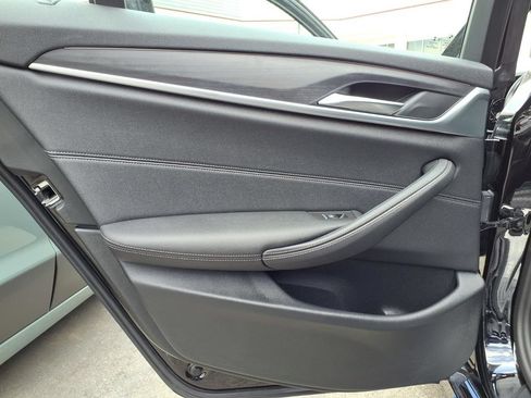 Used 2023 BMW 530e w/ Convenience Package RWD image 20