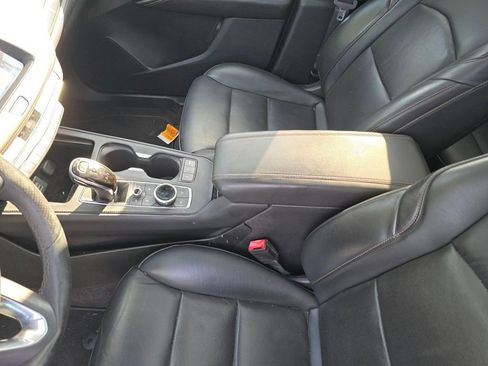 Used 2021 Cadillac XT4 Sport image 29