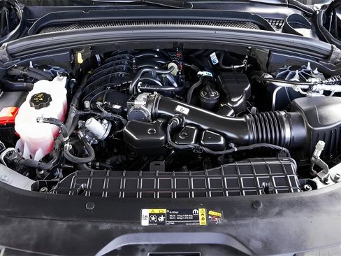 Used 2024 Jeep Grand Cherokee L Limited w/ Luxury Tech Group II image 79