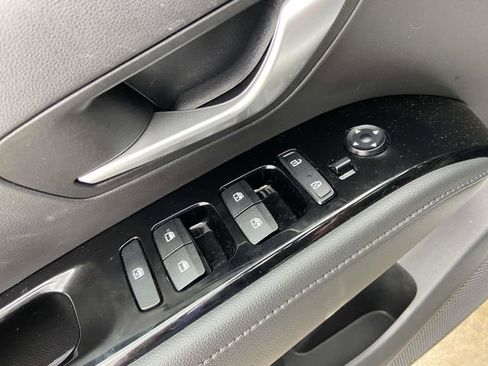 Certified 2024 Hyundai Santa Cruz Limited image 19