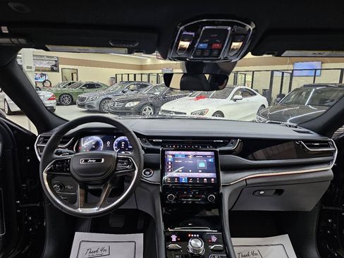 Used 2023 Jeep Grand Cherokee L Overland w/ Rear Seat Video Group I AWD/4WD image 29
