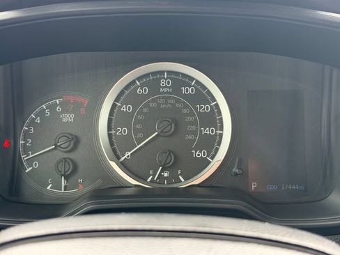 Used 2022 Toyota Corolla LE FWD image 11