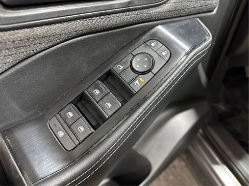 Used 2021 Nissan Rogue S image 24