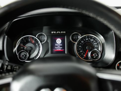 Used 2019 RAM 1500 Big Horn image 24