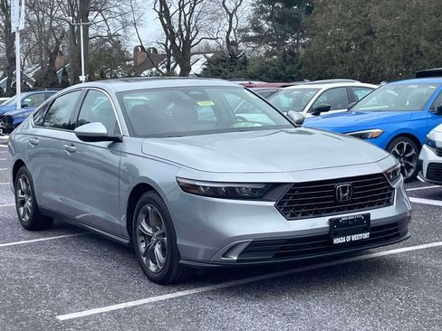 Certified 2024 Honda Accord EX image 1