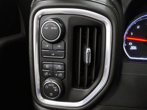 Used 2022 Chevrolet Silverado 2500 LT w/ Convenience Package AWD/4WD image 25