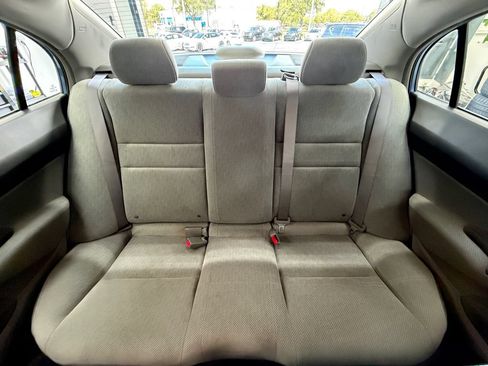 Used 2010 Honda Civic LX image 34