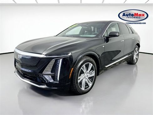 Used 2024 Cadillac Lyriq Tech image 5