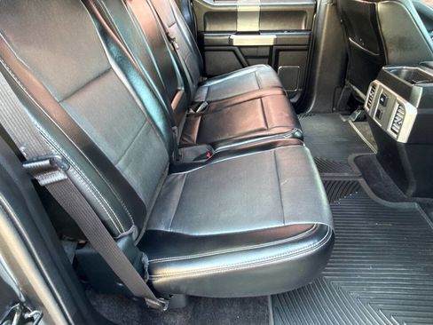 Used 2015 Ford F150 Lariat image 15