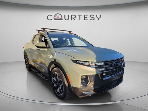 Used 2023 Hyundai Santa Cruz Limited AWD/4WD image 5