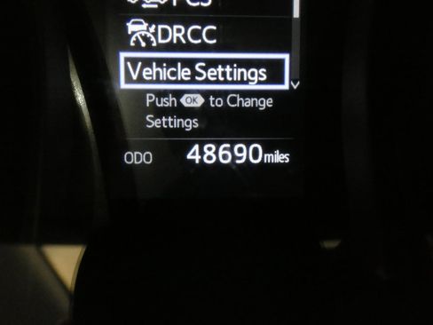 Used 2024 Toyota Camry SE image 16