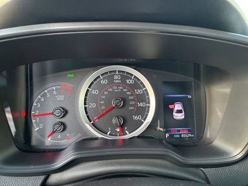 Used 2020 Toyota Corolla SE w/ SE Premium Package image 24