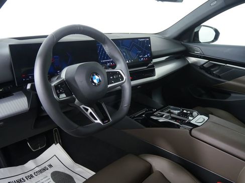 Certified 2026 BMW 530i image 12