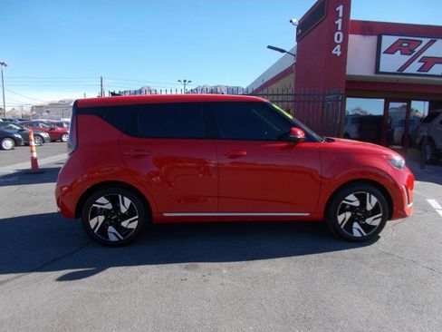 Used 2023 Kia Soul GT-Line image 8