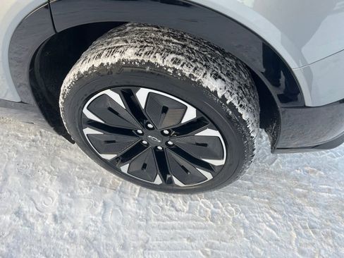 Used 2024 Chevrolet Blazer EV RS image 34