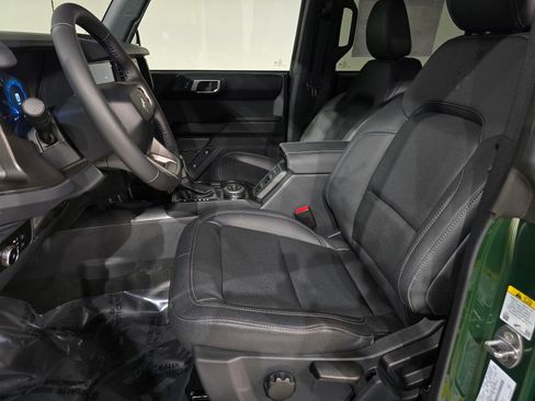 New 2025 Ford Bronco Badlands w/ Sasquatch Package AWD/4WD image 15
