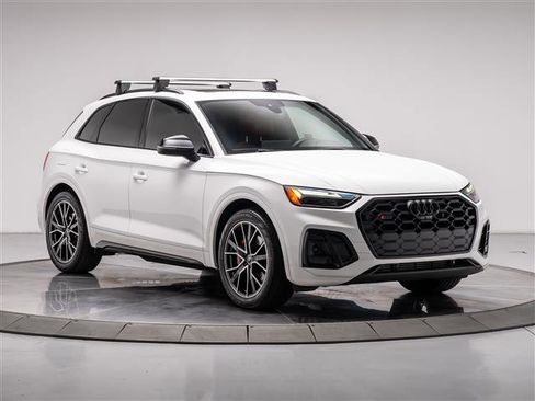 Used 2023 Audi SQ5 Premium Plus w/ Premium Plus Package AWD/4WD image 7