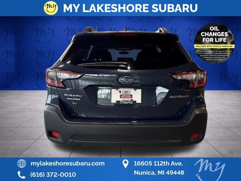 Certified 2025 Subaru Outback Premium AWD/4WD image 8
