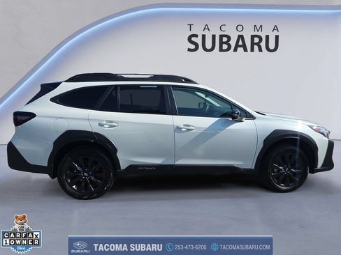 Used 2025 Subaru Outback Onyx Edition AWD/4WD image 6