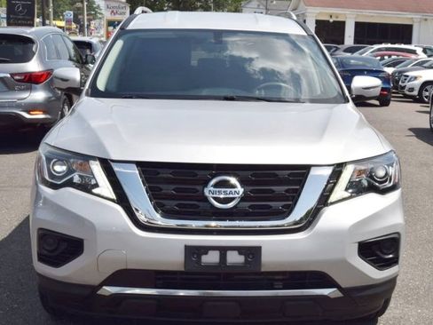 Used 2018 Nissan Pathfinder S AWD/4WD image 15