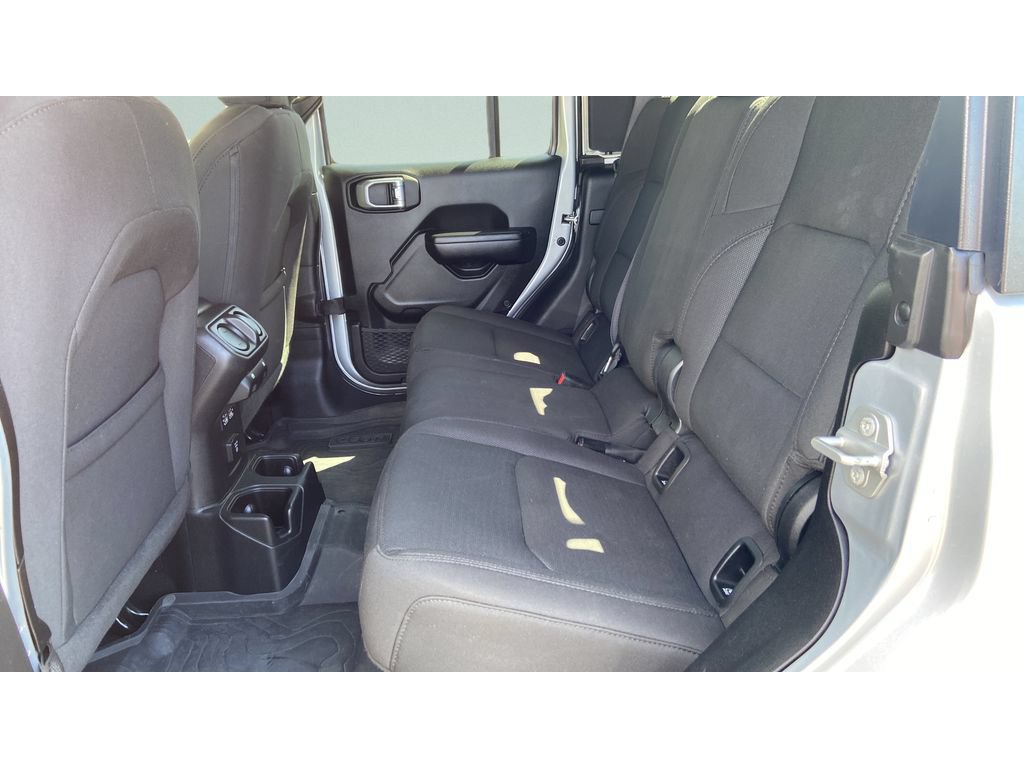 Used 2023 Jeep Gladiator Sport AWD/4WD image 18