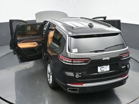 Used 2024 Jeep Grand Cherokee L Summit w/ Advanced Protech Group IV AWD/4WD image 66