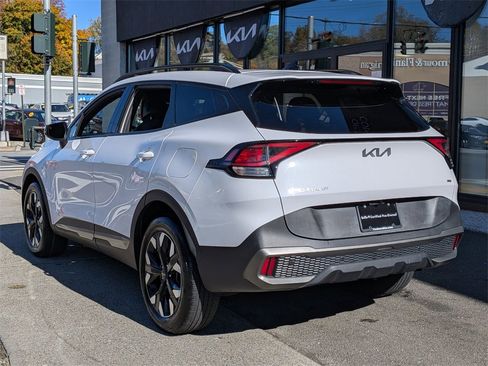 Certified 2023 Kia Sportage X-Line w/ X-Line Premium Package image 9