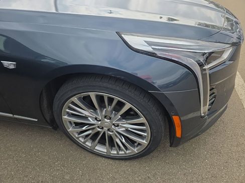 Used 2019 Cadillac CT6 Premium Luxury w/ Super Cruise Package AWD/4WD image 3