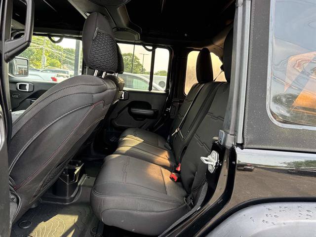 Used 2018 Jeep Wrangler Unlimited Sport S AWD/4WD image 8