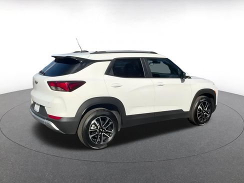 Used 2025 Chevrolet TrailBlazer LT image 15