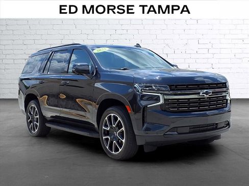 Used 2022 Chevrolet Tahoe RST w/ Luxury Package RWD image 5