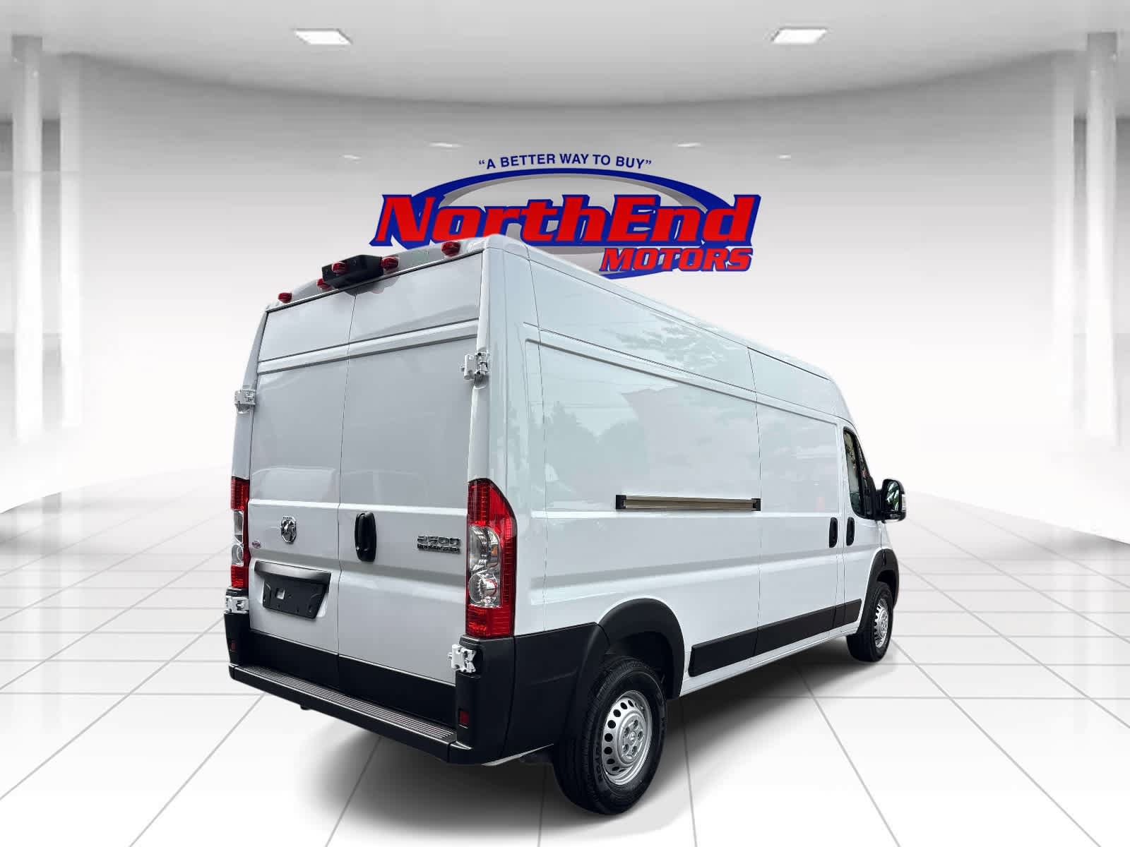 Used 2026 RAM ProMaster 2500 w/ Convenience Group FWD image 3