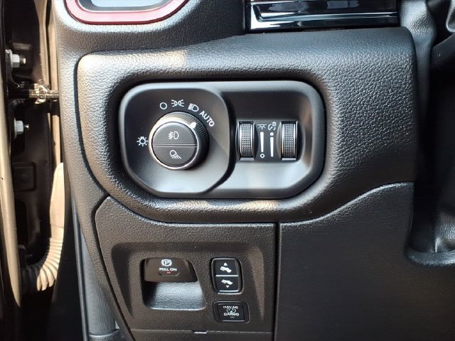 Used 2025 RAM 1500 Rebel w/ Rebel Level 2 Equipment Group AWD/4WD image 18