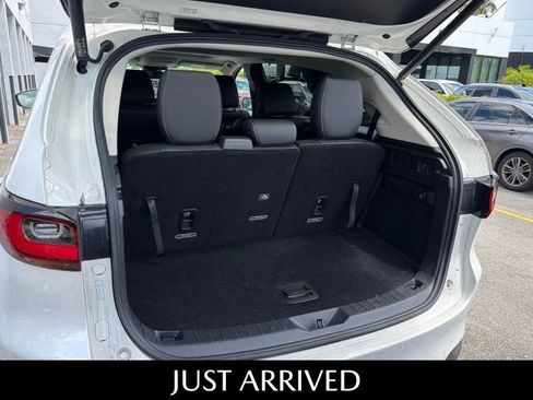 Certified 2024 MAZDA CX-90 3.3 Turbo w/ Preferred Plus image 4